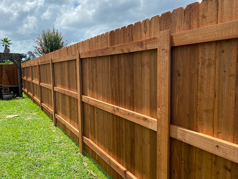 Staining & Sealing Fence Contractor in Southeast Louisiana