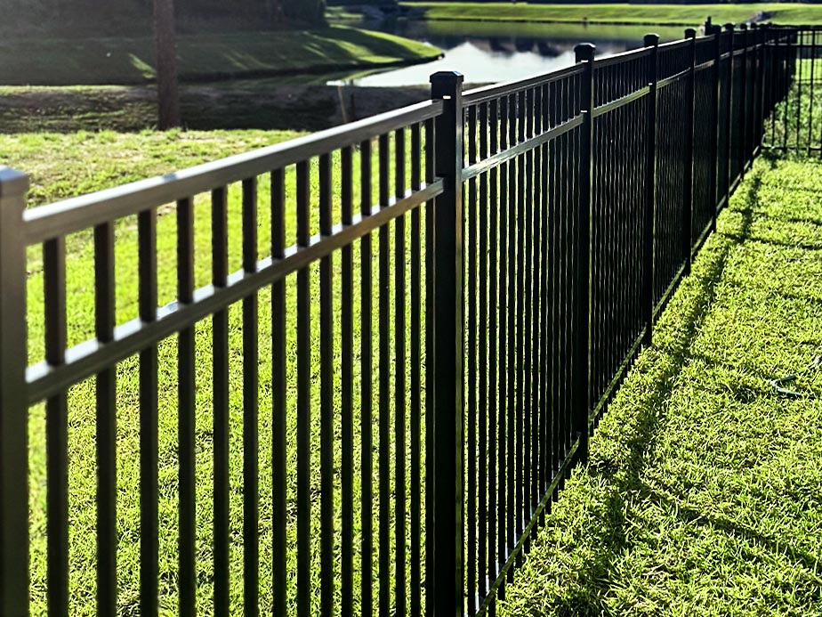 Aluminum Fence Contractor in Southeast Louisiana